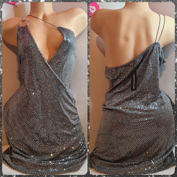 PrettyLittleThing Dresses & Skirts - PrettyLittleThing Extreme Plunge Silver Sequin Party Dress Size 12